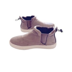 Dolce Vita Ankle Booties